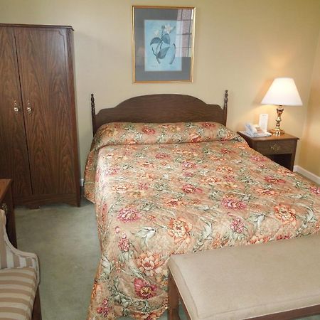 Hotel Bridges Guest Quarters Abbottstown Exterior foto