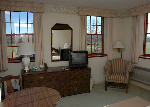 Hotel Bridges Guest Quarters Abbottstown Exterior foto